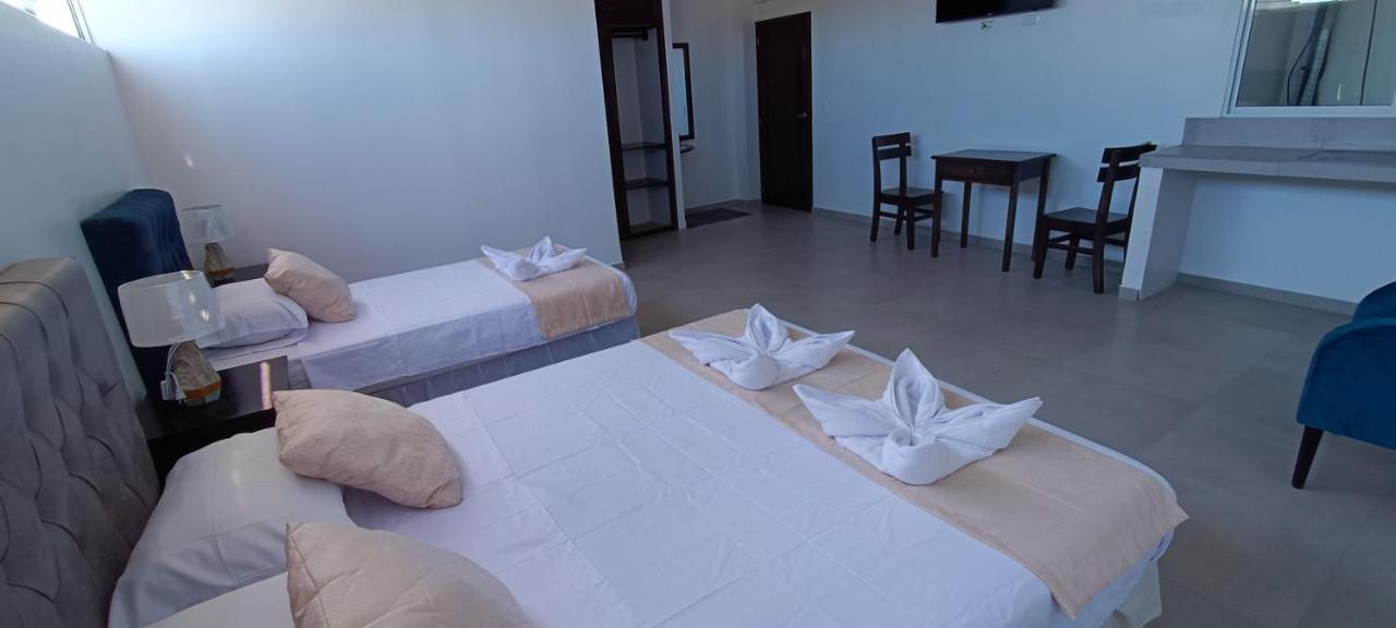 Mantarraya Bed & Breakfast Puerto Baquerizo Moreno Exterior foto