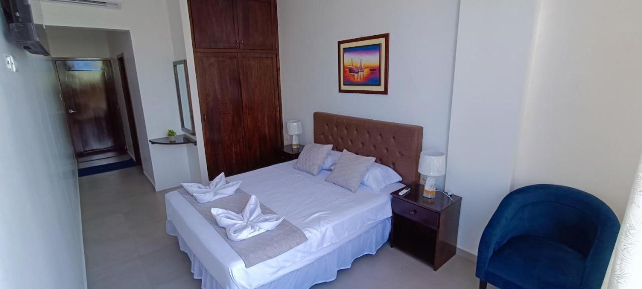 Mantarraya Bed & Breakfast Puerto Baquerizo Moreno Exterior foto