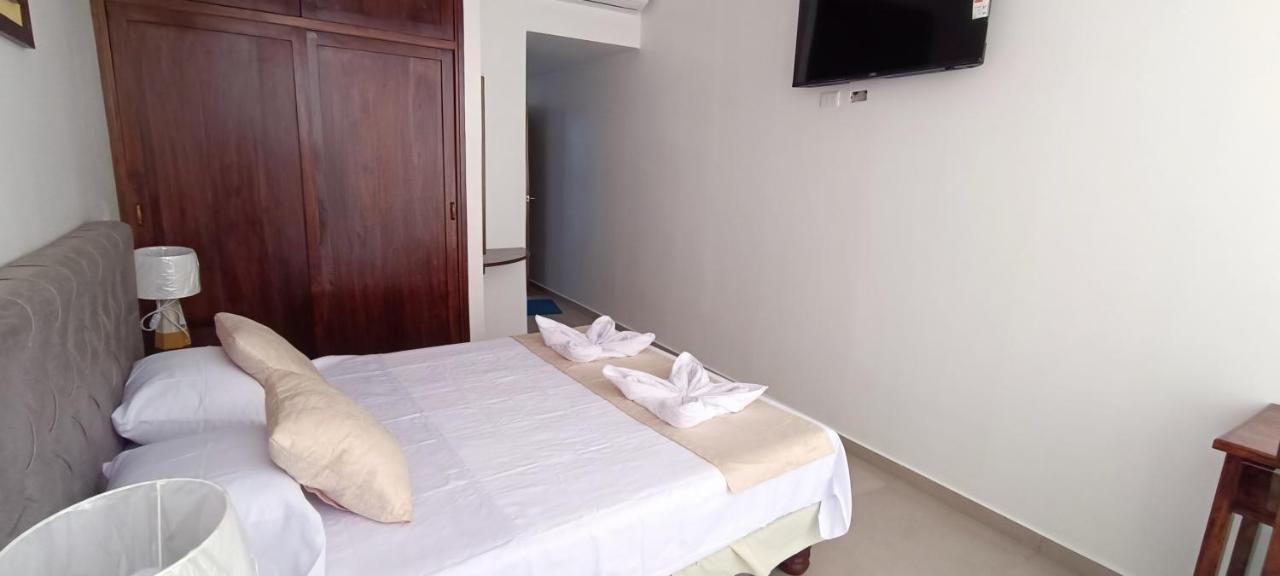 Mantarraya Bed & Breakfast Puerto Baquerizo Moreno Exterior foto